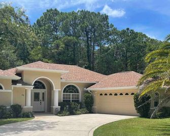 Cozy Private Home Close to the I95 Exit 284 - Palm Coast
