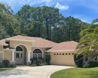 Cozy Private Home Close to the I95 Exit 284 - Palm Coast