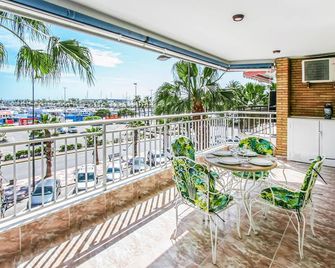 Nice apartment in Santa Pola - Santa Pola - Balkon