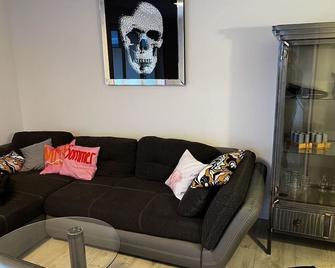 Pink Cow Modern Retreat - Grömitz - Wohnzimmer