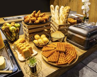 ibis budget Paris Clichy Mairie - Clichy - Essbereich