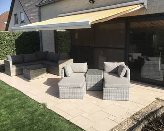 Villa Tomasso - Eeklo - Innenhof