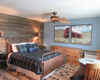 Big Bear Motel - Cody