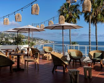 Casa Loma Beach Hotel - Laguna Beach - Patio