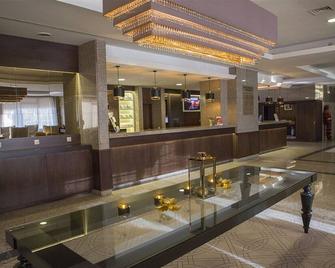 Hotel Sao Lazaro - Bragança - Lobby