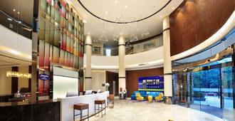 Hampton by Hilton Wuhan Tianhe Airport East - Wuhan - Lobby