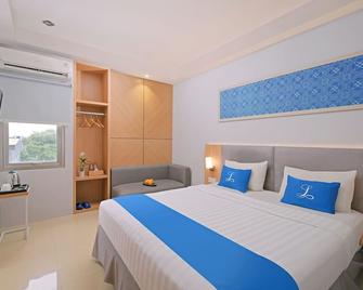 Horison Inn Laksana Solo - Surakarta City - Bedroom