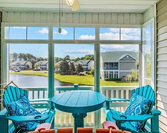 Coral Reef Retreat - Sunset Beach - Balcony