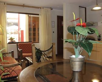 Hotel El Ducado - Lima - Living room