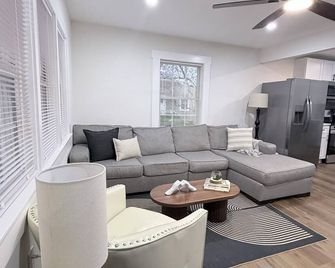 Clayton Comfort Haven - Clayton - Sala de estar