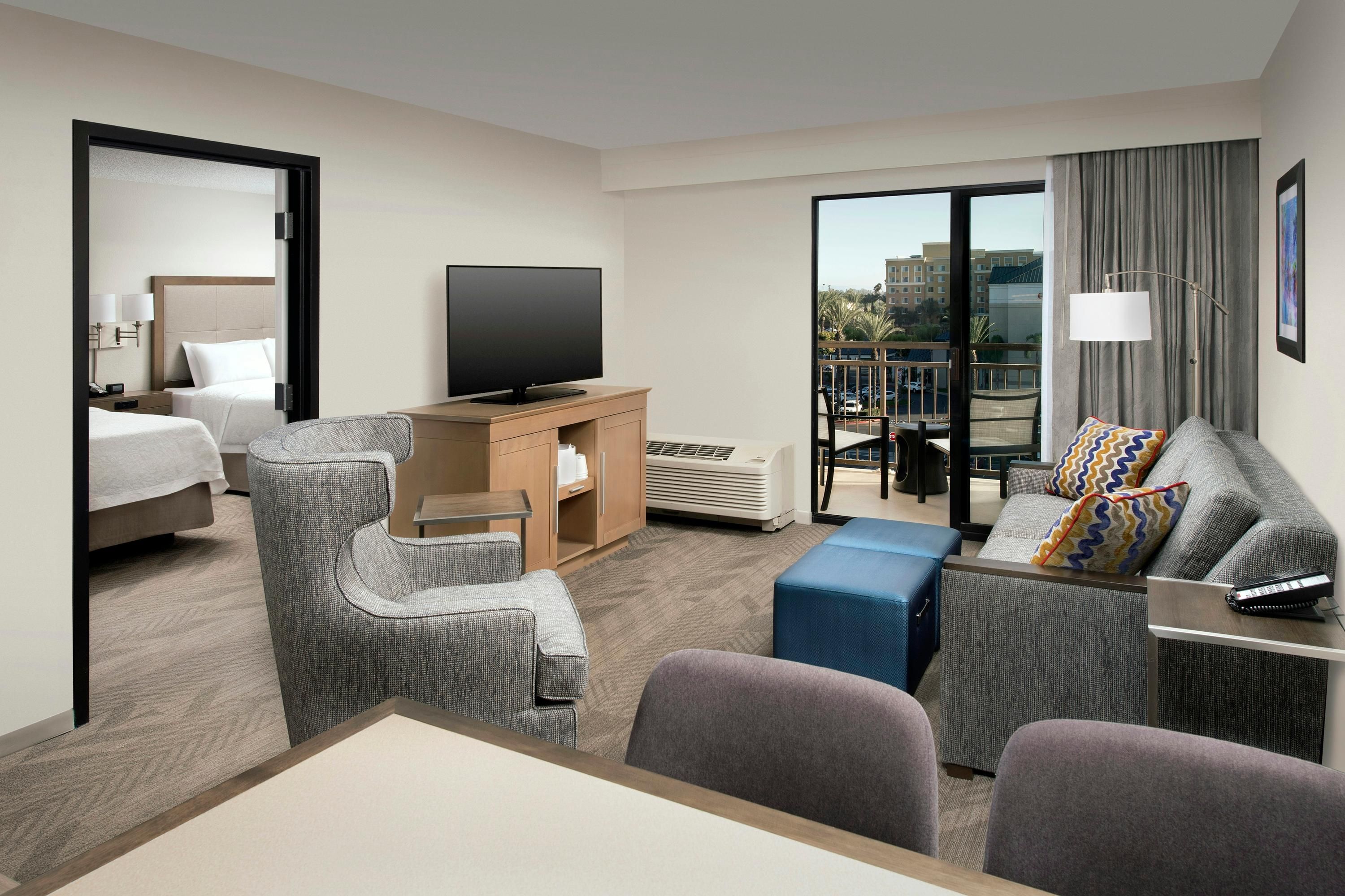 Hampton Inn & Suites Anaheim Garden Grove - Garden Grove - Living room