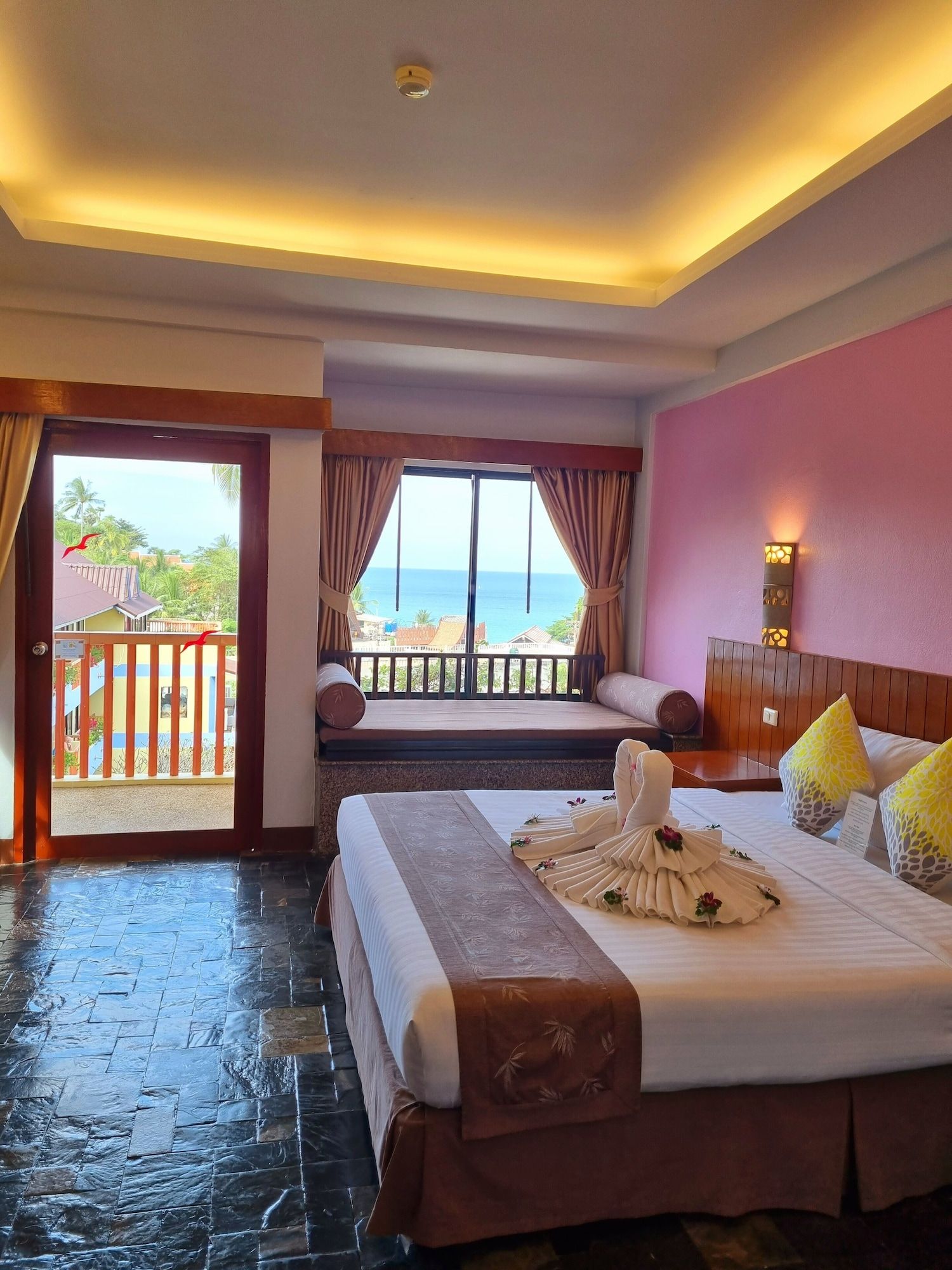 كارونا ريزورت آند سبا