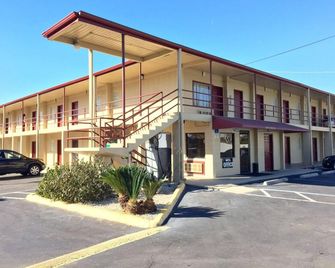 Budget Inn - Tallahassee - Edificio
