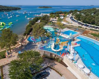 Maistra Camping Vestar Mobile Homes - Rovinj