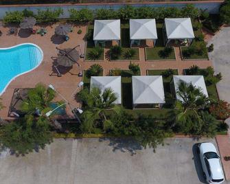 Venus Park Hotel - Castel Volturno - Pool