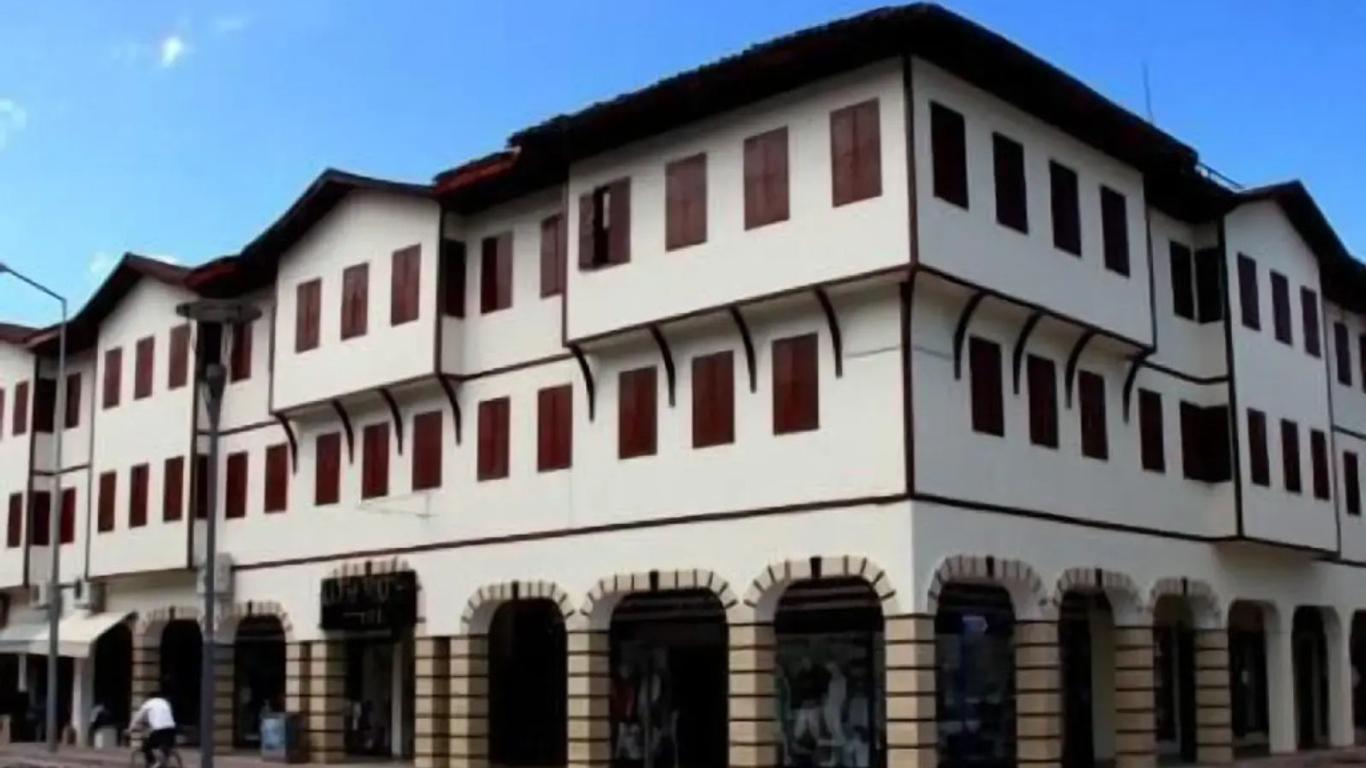 Idyros Hotel