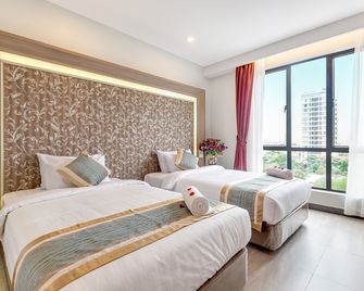 New York Hotel - Phnom Penh