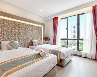 New York Hotel - פנום פאן