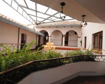 Hostal Recoleta Sur - Sucre - Balcón