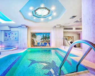 Egnatia Palace Hotel & Spa - Salónica - Pileta