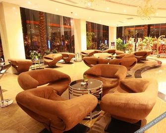 Jundu Center Hotel Yantai - Yantai - Lounge