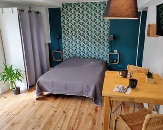 Halte du Vert Coteau - Saint-Pierre-la-Palud - Habitación