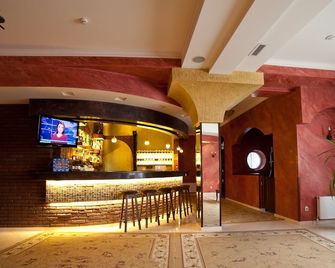 VisPas Hotel - Chisinau - Front desk