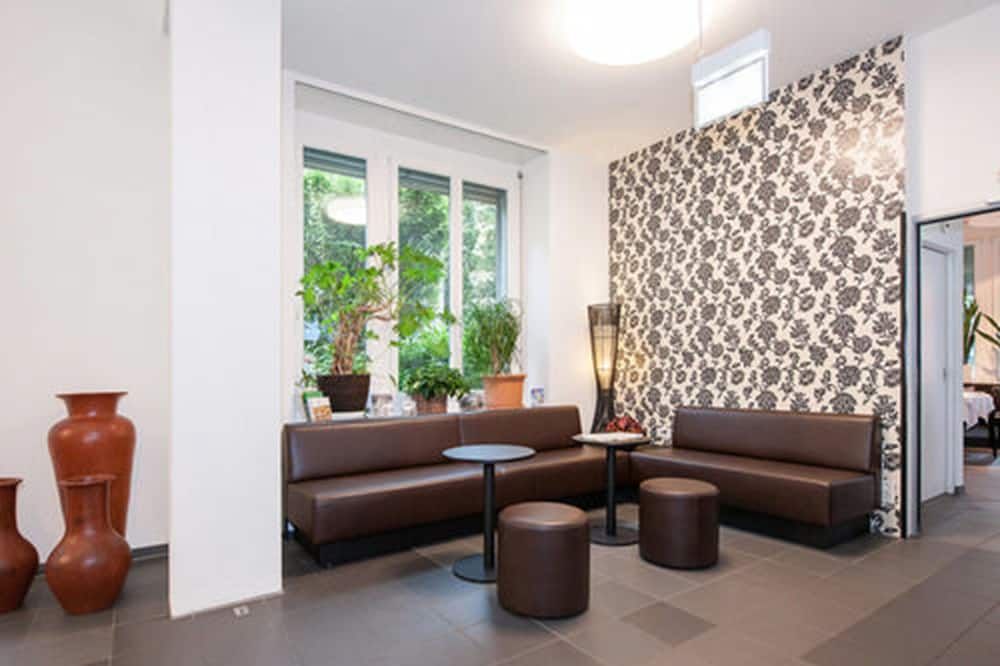 فندق هوتينغن