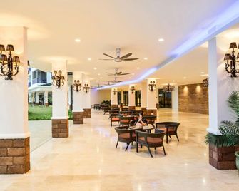 Dayang Bay Resort Langkawi - Langkawi - Lobby