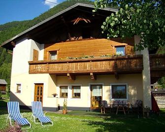 Haus am Brunnen - Niederthai - Gebouw
