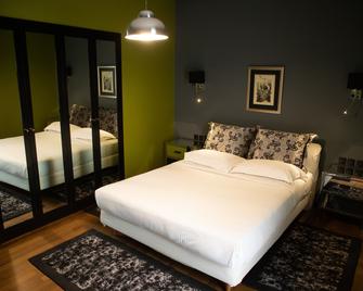 Andromeda Suites - Athens - Bedroom