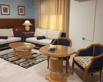 Conord Hotel - Amman - Living room