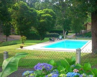 Family Mobile Home 4 Pers with Terrace - Rochechouart - Piscina