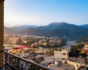 Gostops Rishikesh, Lakshman Jhula - Rishikesh - Balkon