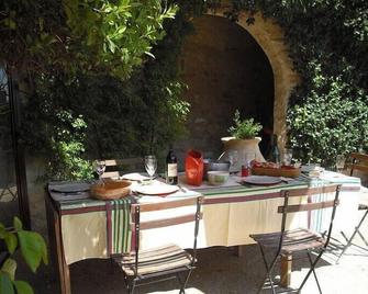 Large Master's House - La Motte-d'Aigues - Patio