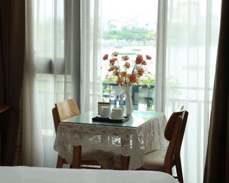 Windy Lake View Studio Ha Noi - Hanoi - Eetruimte
