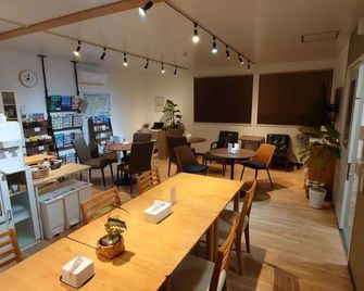 A whole guest house charter plan for friends and m / Sanuki Kagawa - סאנוקי - מסעדה