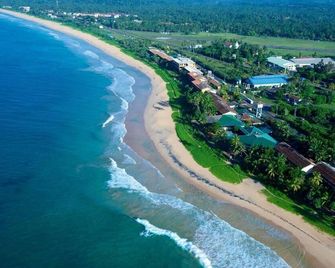 Koggala Beach Hotel - Koggala - Outdoors view
