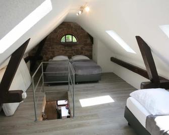Einfache Unterkunft - Michelstadt - Habitación