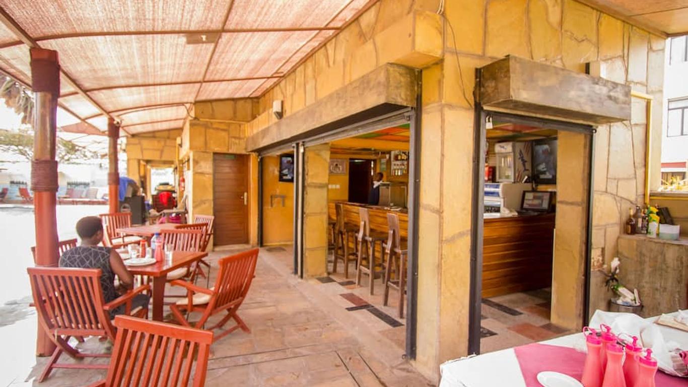 Gray's Oak Hotel