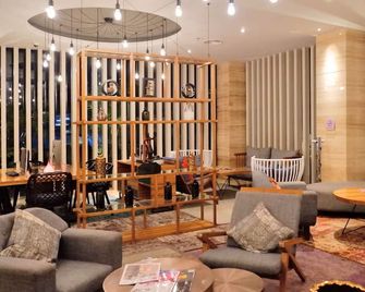 Mercure Jakarta Cikini - Jakarta - Lounge