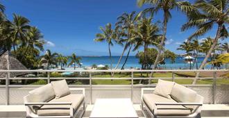 Chateau Royal Beach Resort & Spa, Noumea - Noumea - Patio