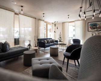 Hotel Tofana - Explorer's Home - 聖卡夏諾 - 休閒室