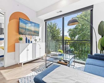 Luxury 1bd Gym Rooftop Street Parking by Dt Umn - Mineápolis