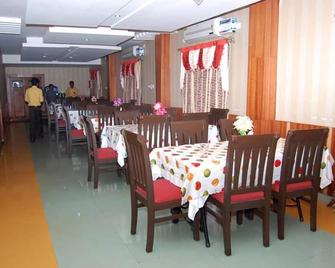 Hotel Raj Residency - Jeypore - Restaurante