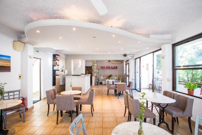 بوتيديا جولدن بيتش هوتل