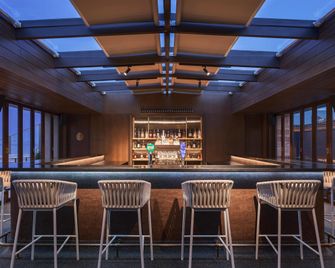 Hotel Kvl - 金邊 - 酒吧