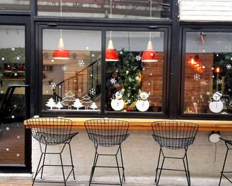 Dengba Hostel Shanghai Flagship Store - Xangai - Bar