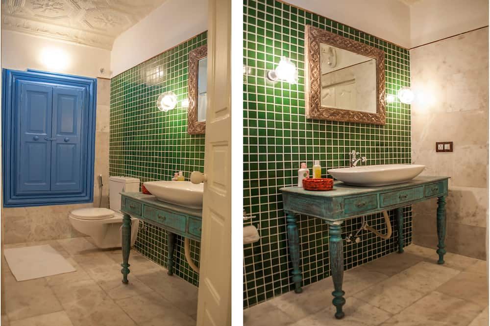 French Haveli - Ahmedabad - Badkamer