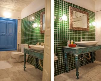 French Haveli - Ahmedabad - Badkamer